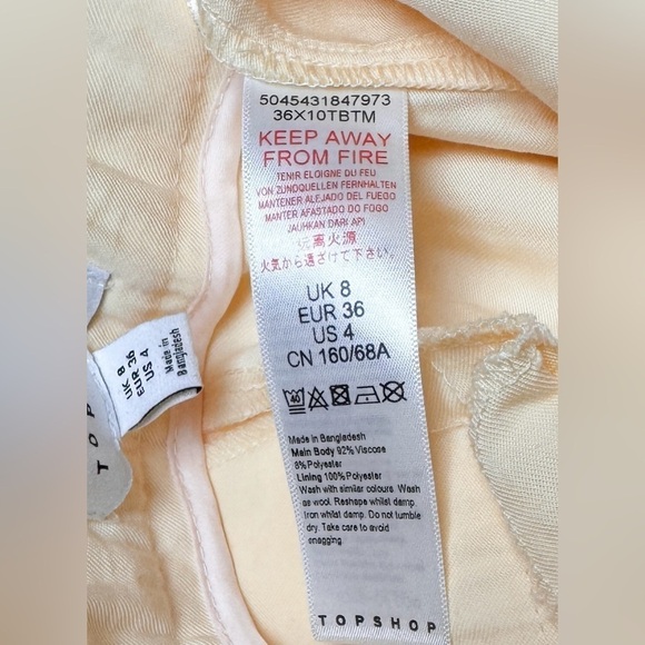 Top Shop yellow pleated slacks - Picture 9 of 9